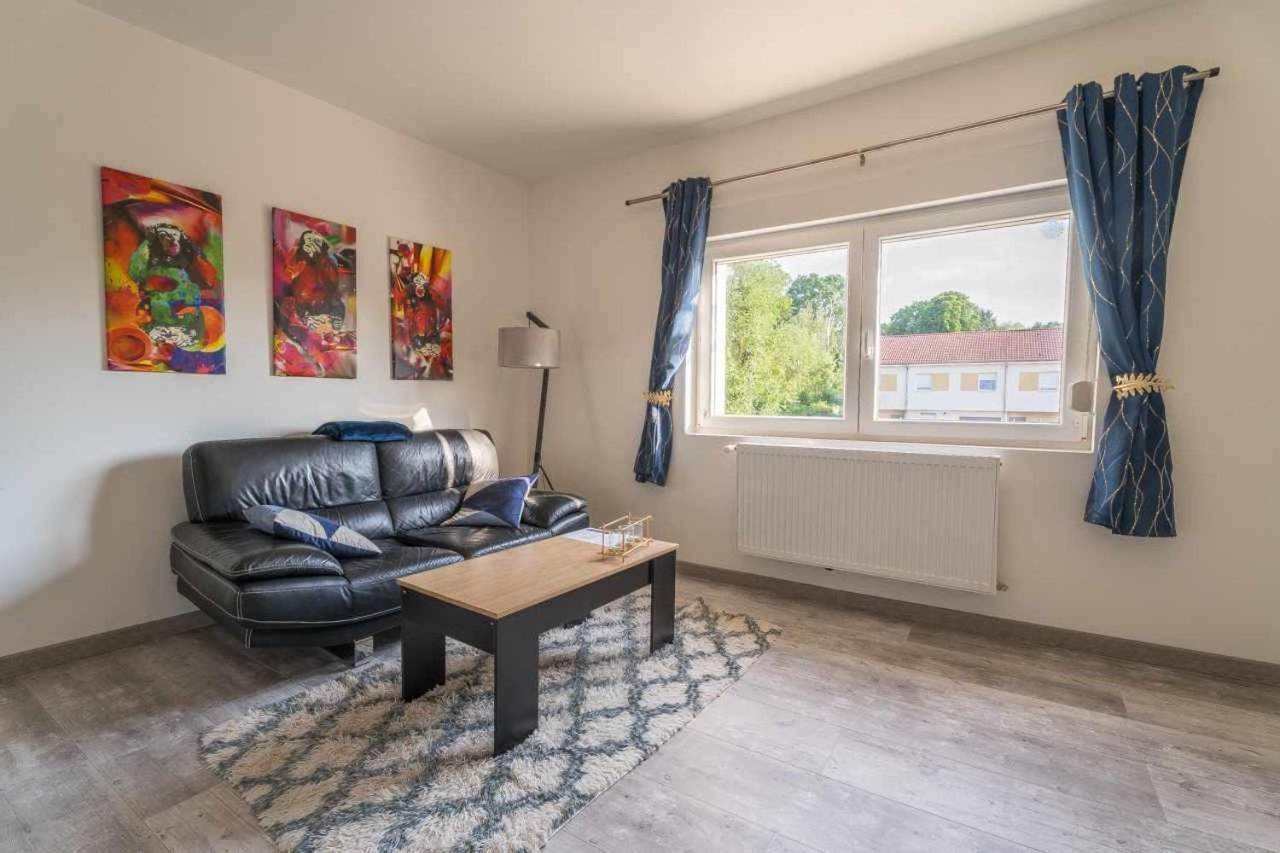 Chambre 26M - Salon Et Kitchenette Prive - Wifi Woippy Eksteriør bilde